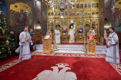 Sărbătoarea Nașterii Domnului la Catedrala Patriarhală Poza 136034