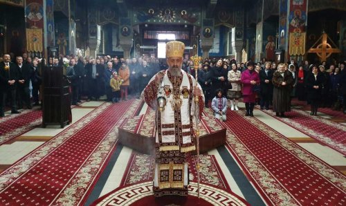 Bucuria Naşterii Domnului la Alba Iulia Poza 136175