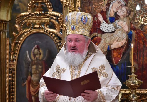 Proclamarea anului 2020 în Patriarhia Română ca Anul omagial al pastorației părinților și copiilor și Anul comemorativ  al filantropilor ortodocși români Poza 136306