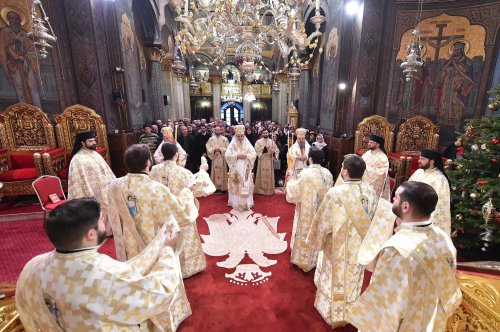Rugăciune și binecuvântare în prima zi a Anului Nou la Patriarhie Poza 136312