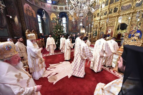 Rugăciune și binecuvântare în prima zi a Anului Nou la Patriarhie Poza 136313