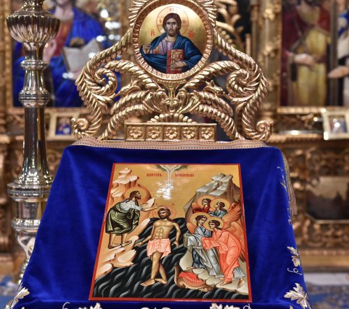 Binecuvântarea Iordanului la Catedrala Patriarhală din București Poza 136554
