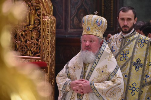 Binecuvântarea Iordanului la Catedrala Patriarhală din București Poza 136558