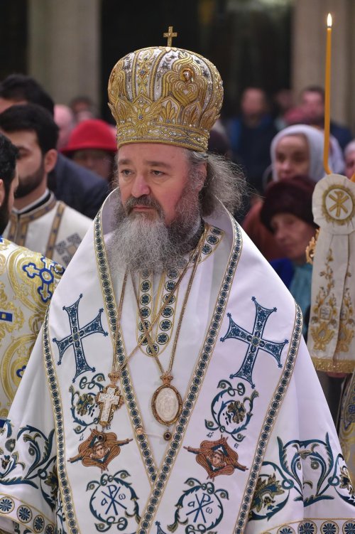 Binecuvântarea Iordanului la Catedrala Patriarhală din București Poza 136559
