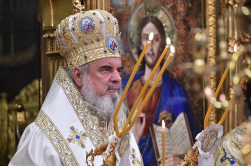 Binecuvântarea Iordanului la Catedrala Patriarhală din București Poza 136569
