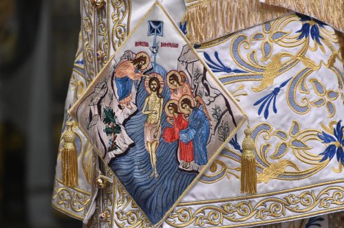 Binecuvântarea Iordanului la Catedrala Patriarhală din București Poza 136571