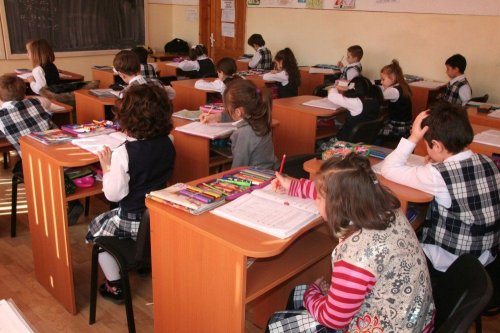 „Într-un stat în care normalitatea trebuie să primeze, educaţia este soluţia” Poza 136680