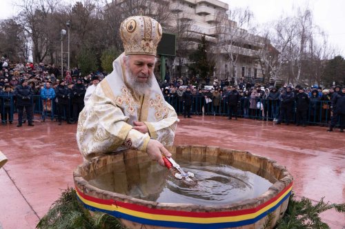 Procesiuni de Bobotează la Dunăre şi Marea Neagră Poza 136662