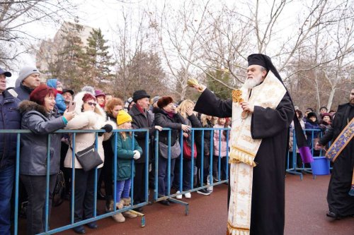 Procesiuni de Bobotează la Dunăre şi Marea Neagră Poza 136663