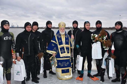 Procesiuni de Bobotează la Dunăre şi Marea Neagră Poza 136666