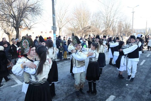 Festivalul Cetelor de Feciori din Ţara Făgăraşului Poza 136784