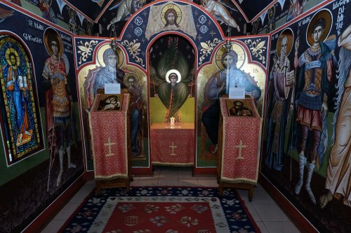 Capela din Aeroportul „Henri Coandă” - biserica ortodoxă din poarta văzduhului Poza 136872