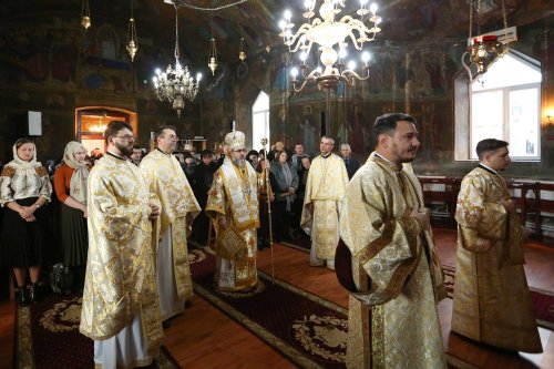 Popasuri duhovnicești în eparhii din Muntenia și Dobrogea Poza 136962