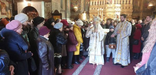 Popasuri duhovnicești în eparhii din Muntenia și Dobrogea Poza 136963