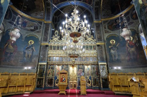 Biserica „Sfântul Anton”-Curtea Veche, darul ctitorilor pentru urmaşi Poza 137234