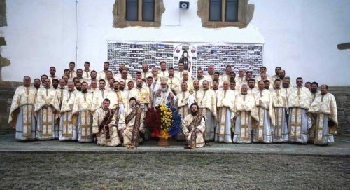 Sinaxa preoţilor din Protoieria Oneşti Poza 137207