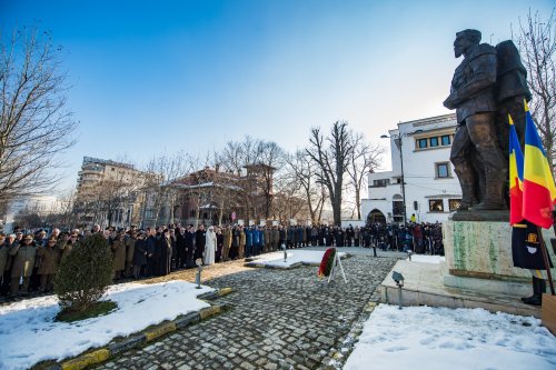 Te Deum în Catedrala Patriarhală şi în bisericile din Patriarhia Română la aniversarea Unirii Principatelor Române  Poza 137538