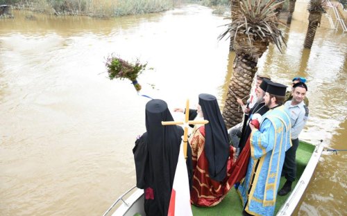 Sărbătoarea Botezului Domnului în Patriarhia Ierusalimului Poza 137575