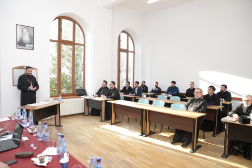 Promovări în învățământul teologic ortodox universitar din București Poza 137944