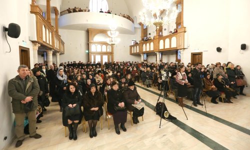 Mobilizarea femeilor ortodoxe pentru renașterea spirituală a românilor Poza 138044