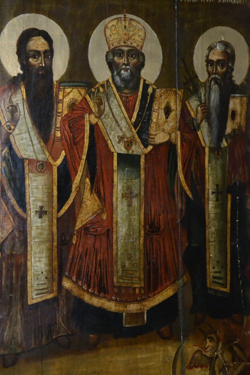 Iconograf ia sfinților ierarhi în vechi biserici moldovenești Poza 138124