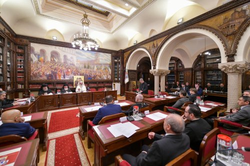 Ședința anuală a Adunării eparhiale a Arhiepiscopiei Bucureștilor Poza 138330