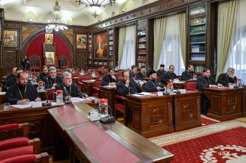 Ședința anuală a Adunării eparhiale a Arhiepiscopiei Bucureștilor Poza 138343