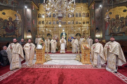 Praznicul Întâmpinării Domnului la Catedrala Patriarhală Poza 138396