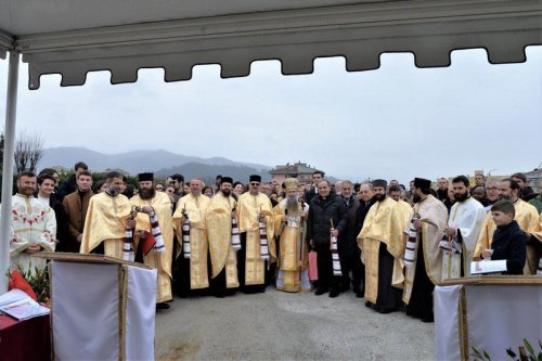 O nouă biserică pentru românii ortodocşi din Italia Poza 138547