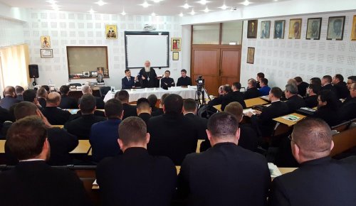 Curs de formare pentru preoţi în vederea prevenirii traficului de persoane, la Cluj-Napoca Poza 138793