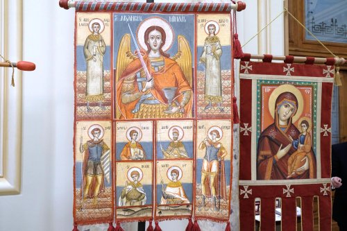 Concursul „Icoana Ortodoxă - lumina credinței” în Patriarhia Română Poza 139210