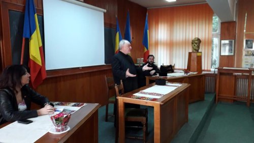 Întâlnire a tinerilor ortodocși în municipiul Târgu-Mureș Poza 139206