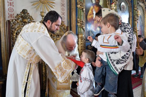 Arhiepiscopul Dunării de Jos a aniversat trei decenii de slujire arhierească Poza 139437