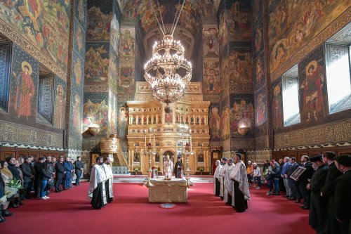 Arhiepiscopul Dunării de Jos a aniversat trei decenii de slujire arhierească Poza 139445