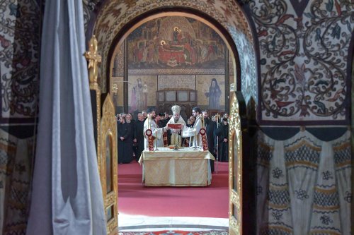 Arhiepiscopul Dunării de Jos a aniversat trei decenii de slujire arhierească Poza 139466