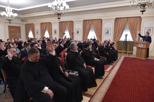 Adunarea Generală a Casei de Ajutor Reciproc a Arhiepiscopiei Bucureștilor Poza 139595