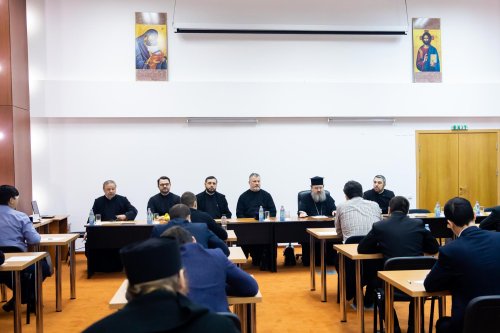 Examen de capacitate preoțească în Arhiepiscopia Bucureștilor Poza 139762