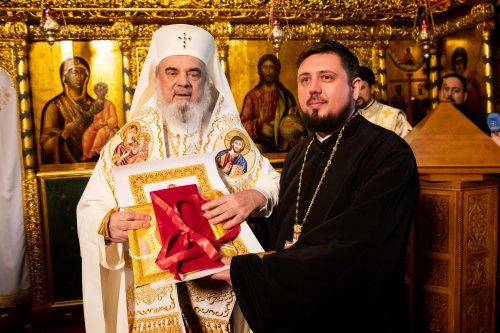 Promovări în rang pentru clerici din Arhiepiscopia Bucureștilor Poza 139861