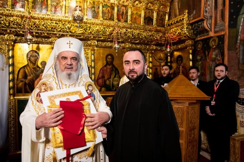 Promovări în rang pentru clerici din Arhiepiscopia Bucureștilor Poza 139880