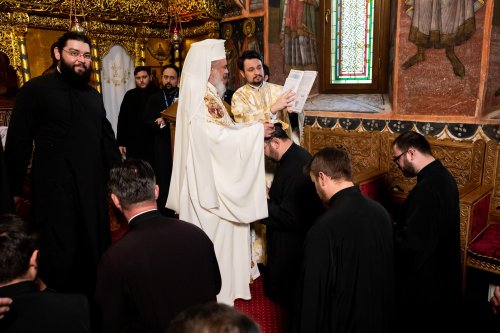 Promovări în rang pentru clerici din Arhiepiscopia Bucureștilor Poza 139891