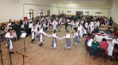 Șezătoare de tradiții românești pentru copii și tineri la Viziru Poza 139804