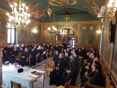 Întâlnire a clericilor din Ilfov dedicată familiei creștine Poza 140087