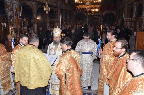 Duminica Ortodoxiei la Catedrala Episcopală din Deva Poza 140743