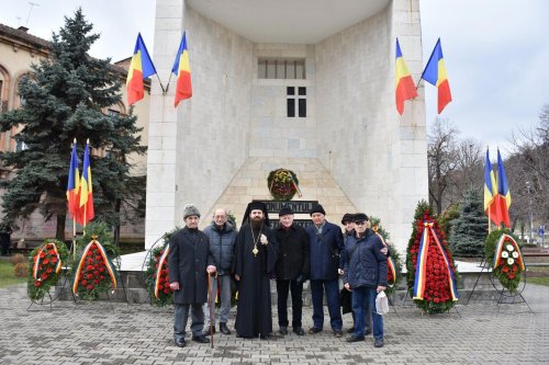 Deținuții Politici Anticomuniști, comemoraţi prin rugăciune la Cluj-Napoca Poza 140836