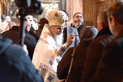 Liturghii arhiereşti la Mănăstirea „Sfântul Ioan cel Nou de la Suceava” Poza 141049