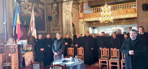 Şedinţă administrativă a preoţilor din Protopopiatul Moineşti Poza 141051