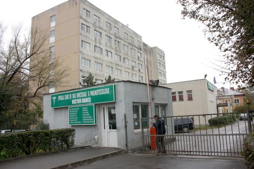 Donaţie de aparatură medicală către Spitalul „Victor Babeş” din Craiova Poza 141520