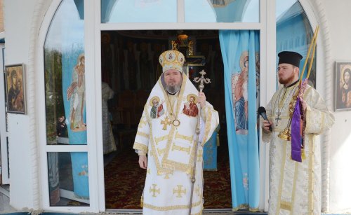 Slujire arhierească la Mănăstirea „Sfânta Cruce” din Oradea Poza 141532