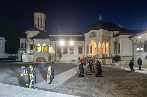 Denia Prohodului Domnului la Catedrala Patriarhală Poza 143123