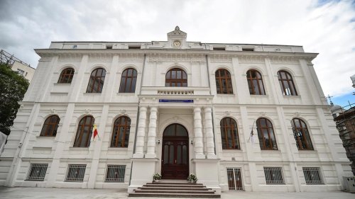 Examene online la Facultatea „Justinian Patriarhul” din Capitală Poza 144376